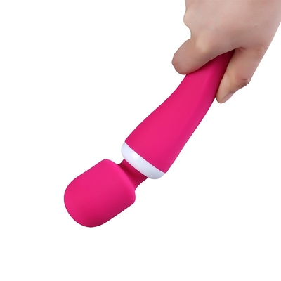 Giocattoli tenuti in mano di piacere sessuale del massaggiatore della bacchetta del silicone dei giocattoli Clitoral elettrici di stimolazione